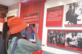 不忘初心参观双清别墅，重温党史感受革命情怀 ——凯发k8官网国际党委赴香山双清别墅召开主题党日活动